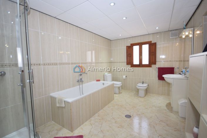 Image No.22-Villa de 4 chambres à vendre à Serón