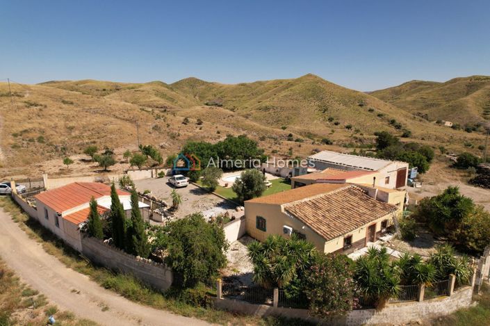 Image No.23-Villa de 4 chambres à vendre à Albox