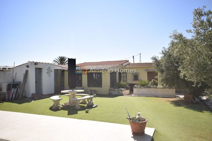 Image No.5-Villa de 4 chambres à vendre à Albox