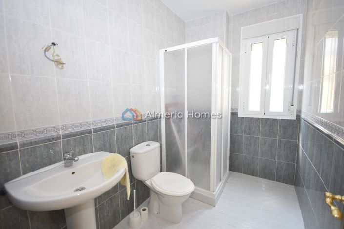 Image No.14-3 Bed Villa for sale