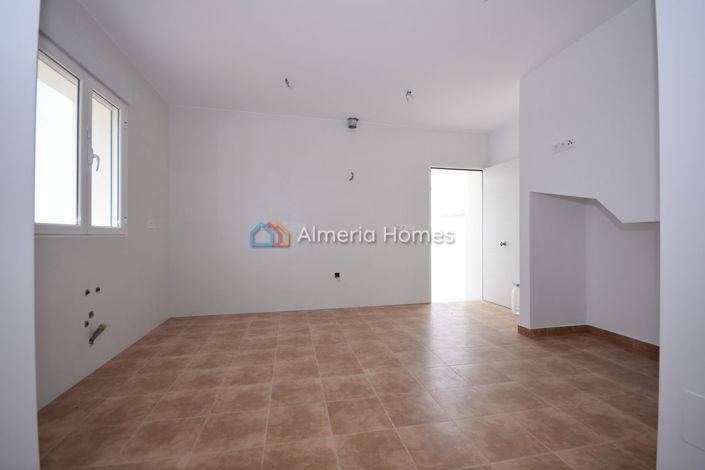 Image No.19-4 Bed Country House for sale