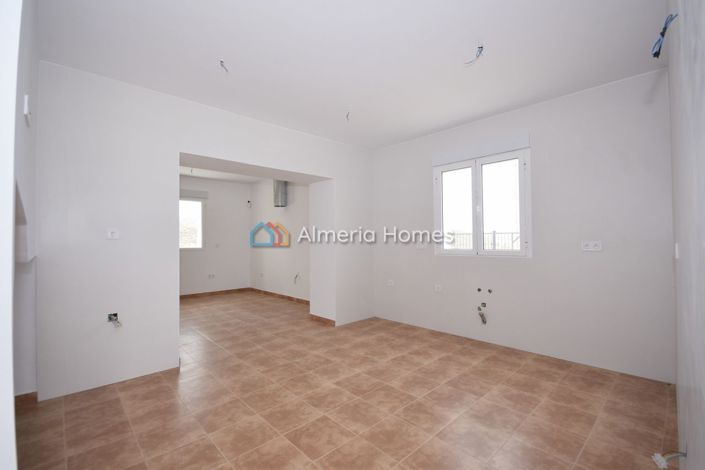 Image No.20-4 Bed Country House for sale