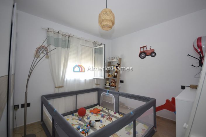 Image No.20-4 Bed Duplex for sale