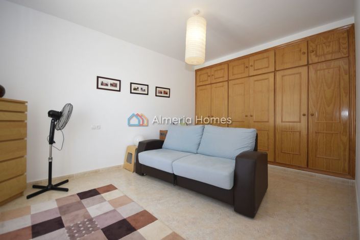 Image No.30-4 Bed Villa for sale