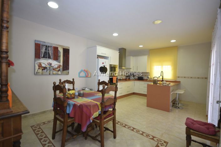 Image No.13-4 Bed Villa for sale