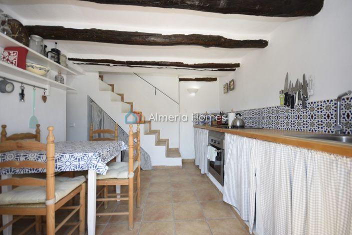 Image No.17-9 Bed Country House for sale