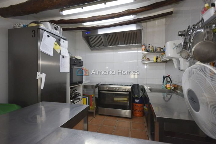 Image No.26-9 Bed Country House for sale