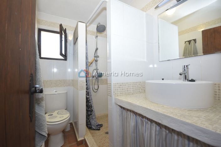 Image No.28-9 Bed Country House for sale