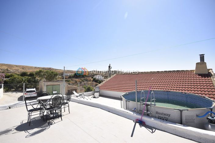 Image No.8-4 Bed Country House for sale