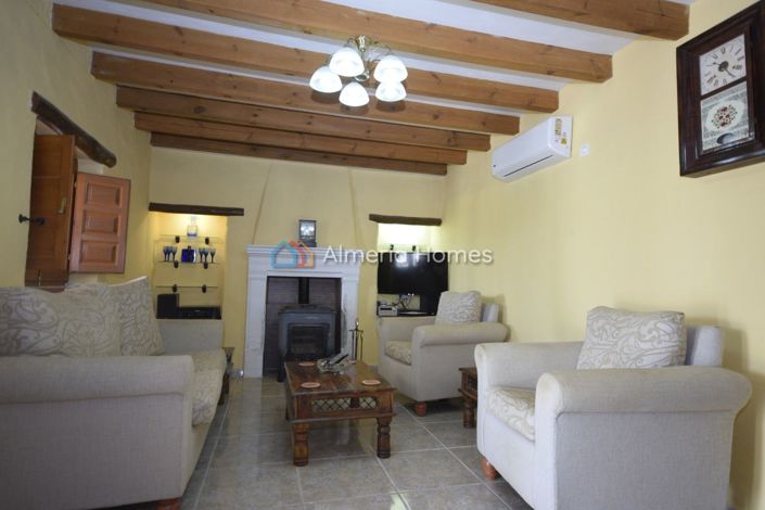 Image No.20-2 Bed Country House for sale