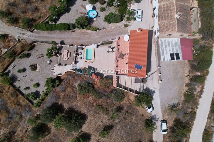 Image No.6-2 Bed Country House for sale