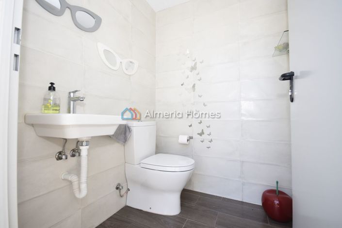 Image No.11-4 Bed Villa for sale