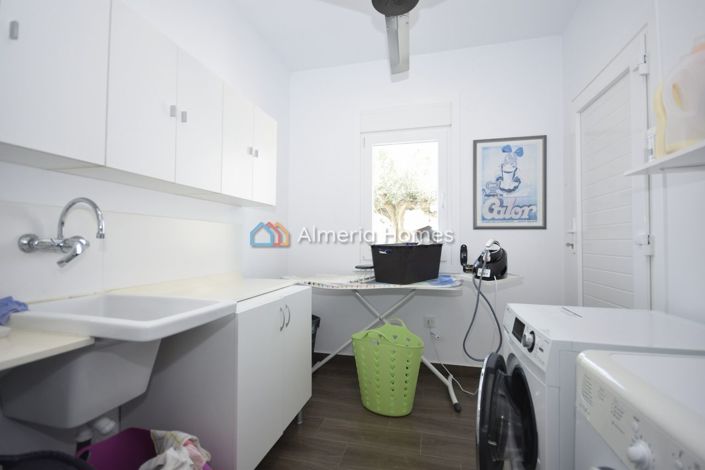 Image No.20-4 Bed Villa for sale