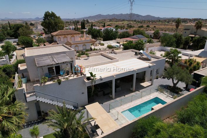 Image No.29-4 Bed Villa for sale