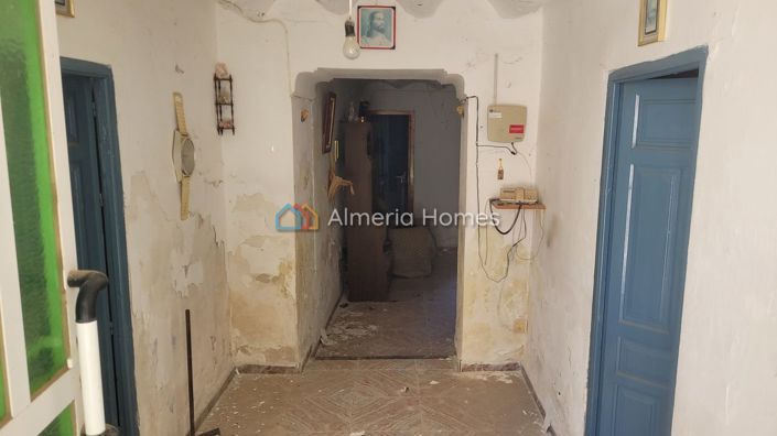 Image No.3-4 Bed Village House for sale