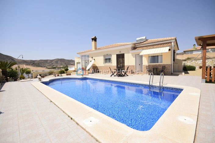 Image No.1-Villa de 3 chambres à vendre à Arboleas
