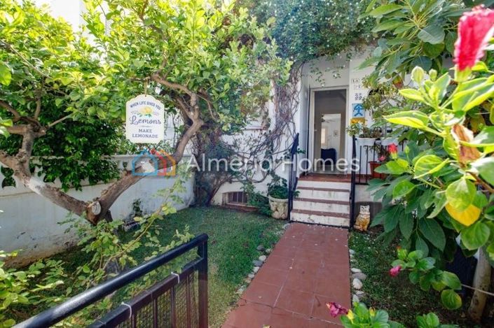 Image No.4-5 Bed Townhouse for sale