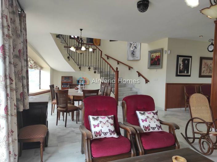 Image No.6-4 Bed Villa for sale