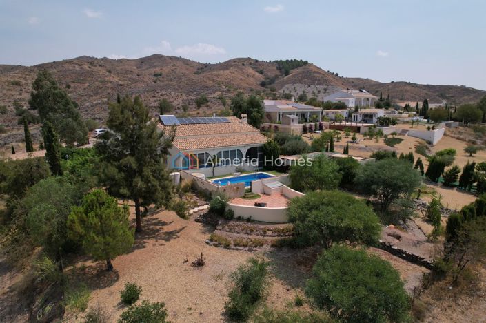 Image No.3-Villa de 3 chambres à vendre à Albox