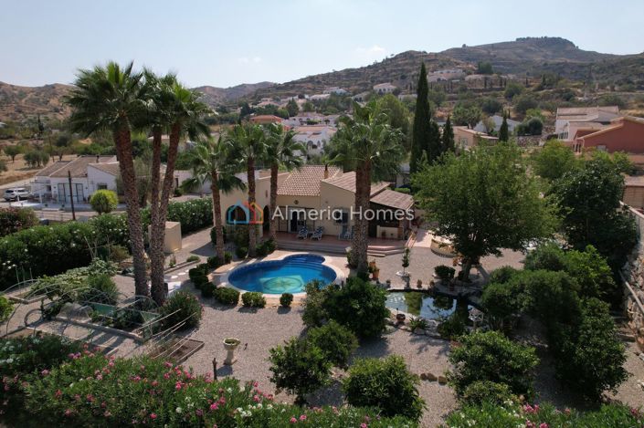 Image No.4-Villa de 3 chambres à vendre à Albánchez