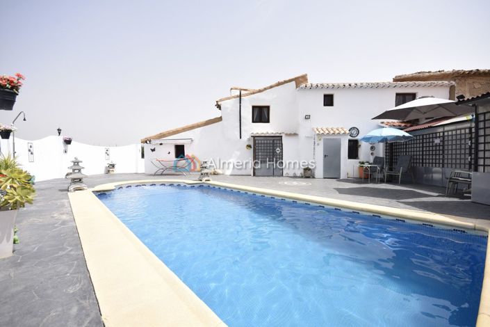 Albox, Country House