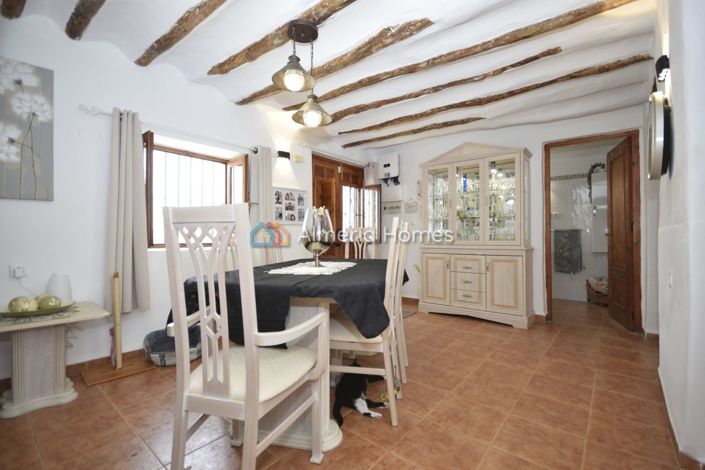 Image No.13-4 Bed Country House for sale