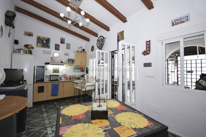 Image No.23-4 Bed Country House for sale