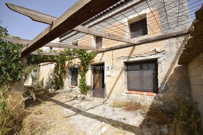 Image No.13-Maison de campagne de 6 chambres à vendre à Oria