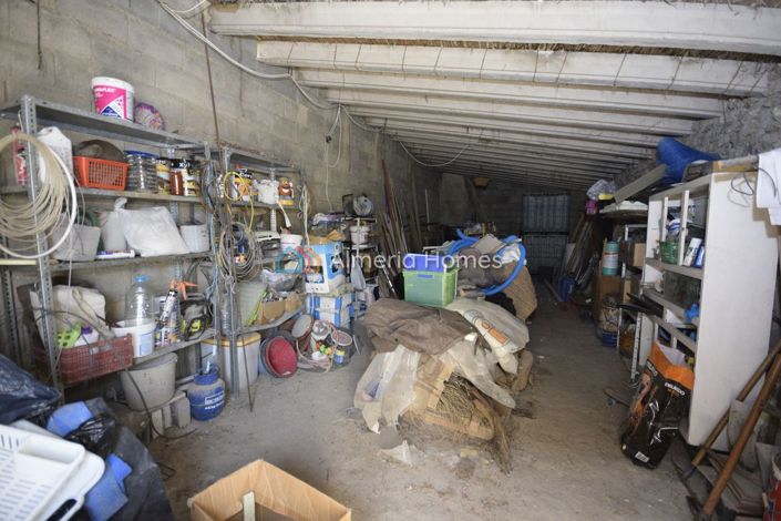 Image No.30-Maison de campagne de 6 chambres à vendre à Oria