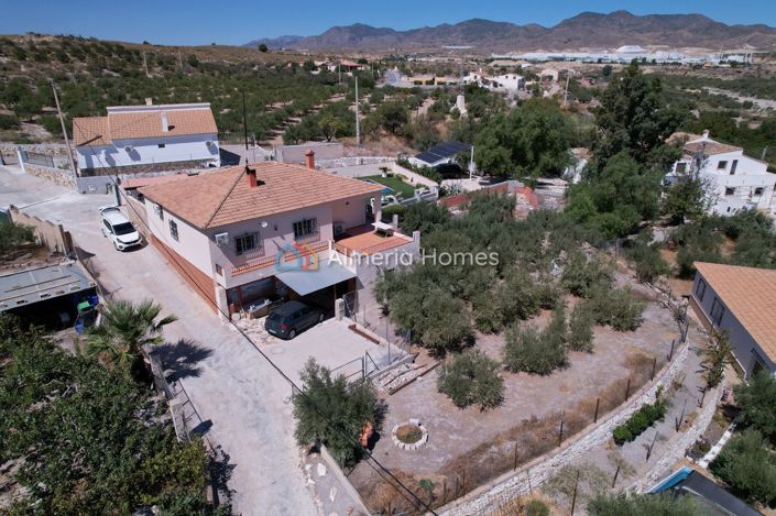 Image No.12-3 Bed Villa for sale