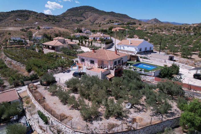 Image No.13-3 Bed Villa for sale