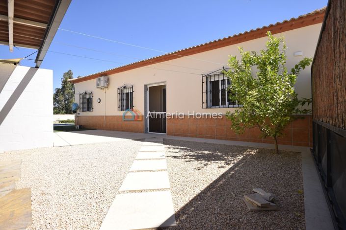 Image No.17-3 Bed Villa for sale