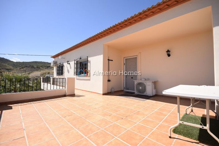 Image No.9-3 Bed Villa for sale