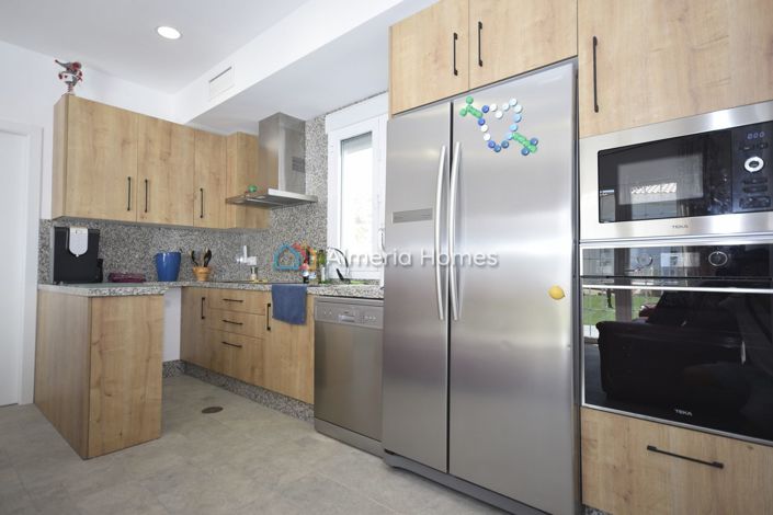 Image No.13-6 Bed Villa for sale