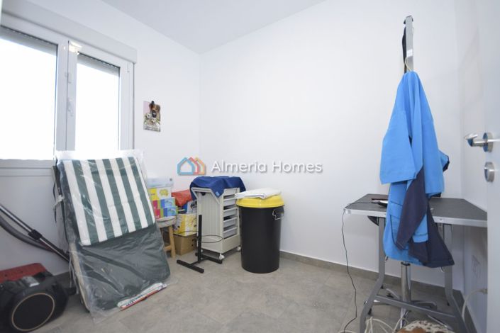 Image No.18-6 Bed Villa for sale