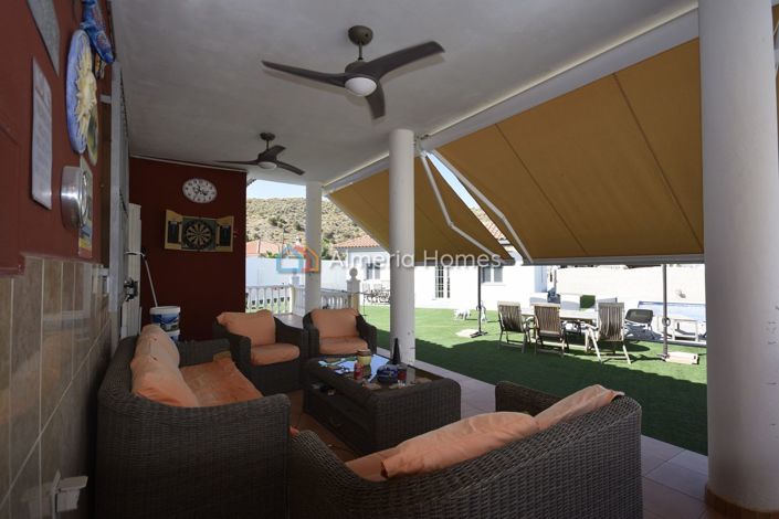 Image No.20-6 Bed Villa for sale