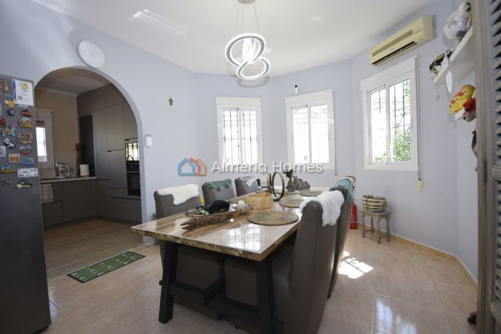 Image No.22-6 Bed Villa for sale