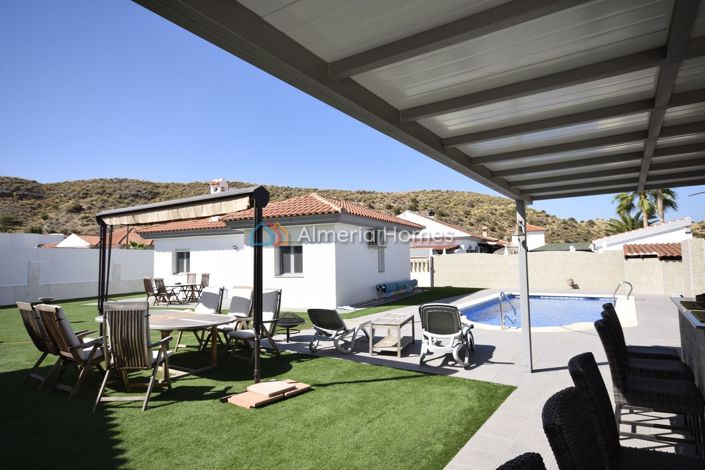 Image No.9-6 Bed Villa for sale