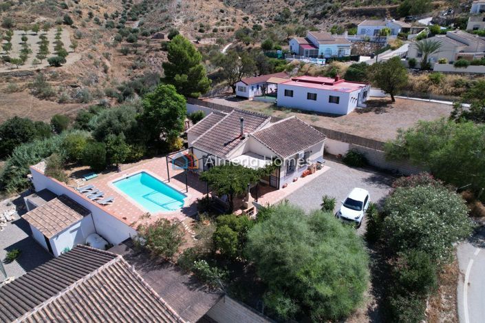 Image No.12-3 Bed Villa for sale