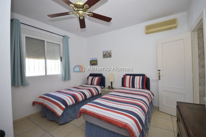 Image No.24-3 Bed Villa for sale