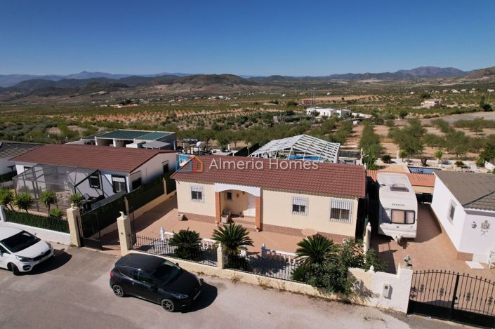 Image No.3-3 Bed Villa for sale