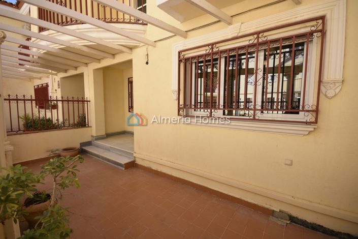 Image No.4-4 Bed Duplex for sale