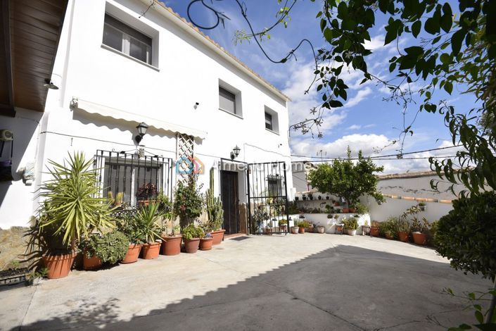 Image No.2-Maison de ville de 4 chambres à vendre à Purchena