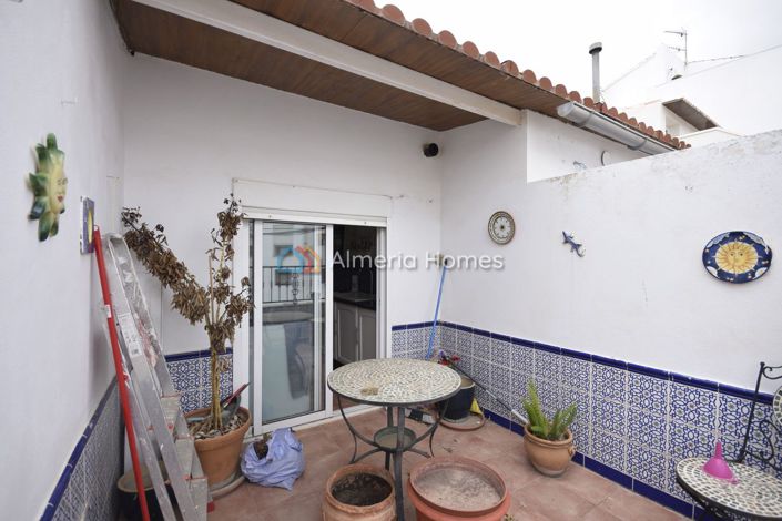 Image No.11-3 Bed Townhouse for sale