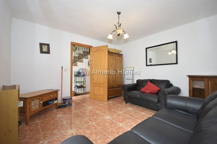 Image No.5-3 Bed Townhouse for sale