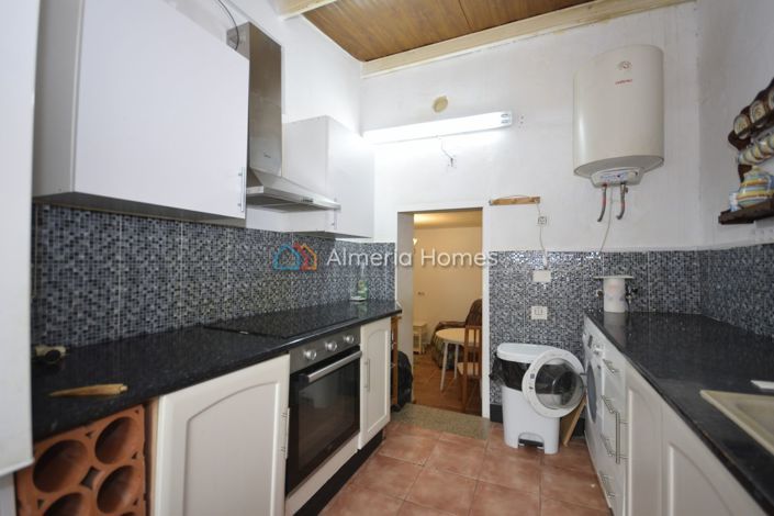 Image No.9-3 Bed Townhouse for sale