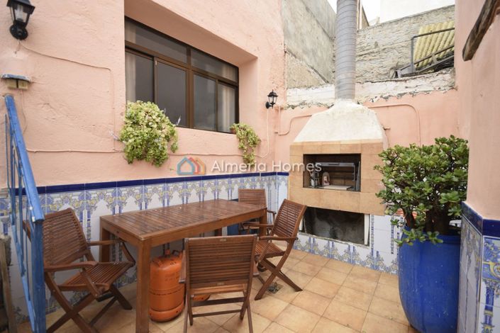 Image No.7-3 Bed Townhouse for sale