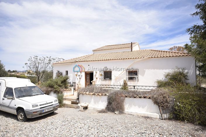 Image No.4-3 Bed Villa for sale