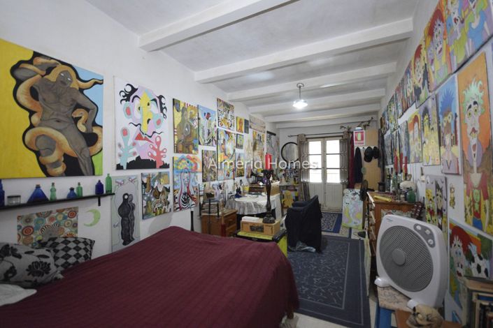 Image No.27-4 Bed Townhouse for sale