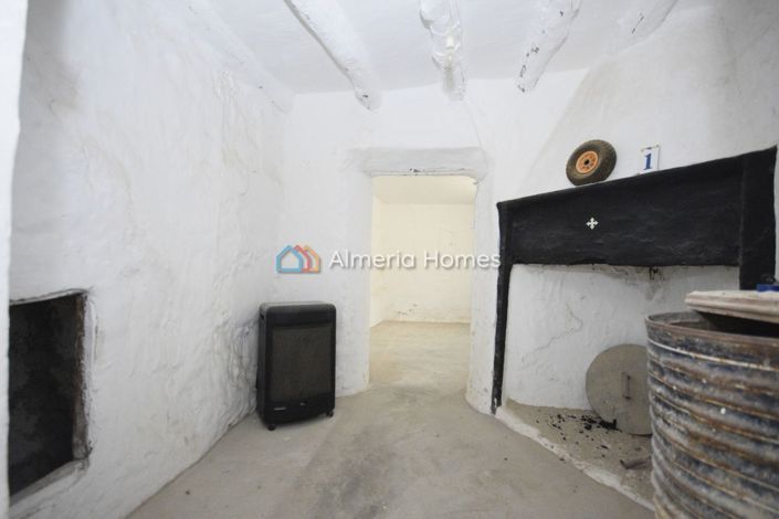 Image No.17-3 Bed Townhouse for sale